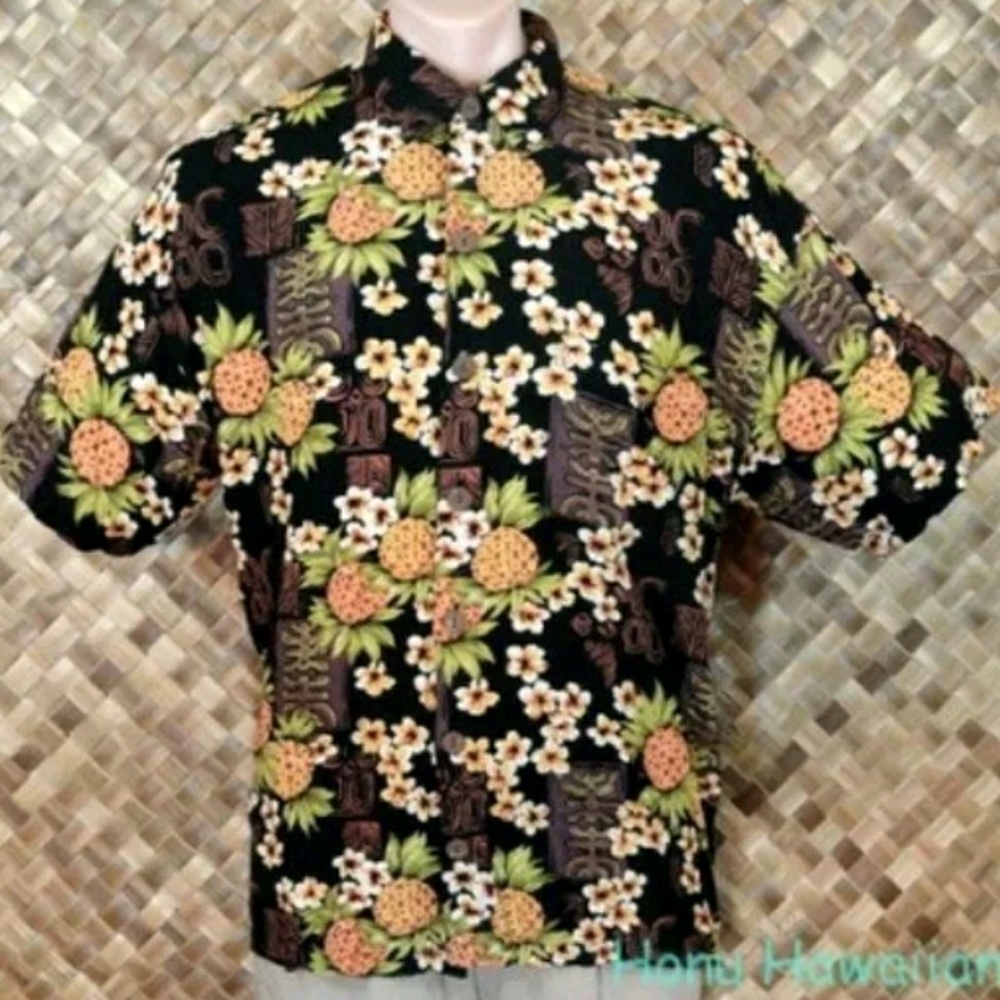 PINEAPPLE MOON mens HAWAIIAN Shirt. Large